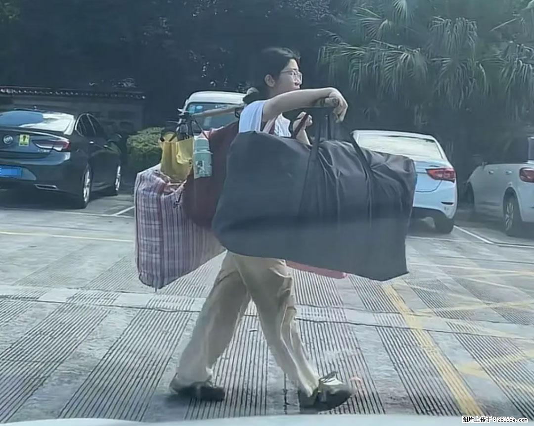 全网追的“扁担女孩”，找了一份暑假工，时薪12元 - 长沙生活资讯 - 长沙28生活网 cs.28life.net